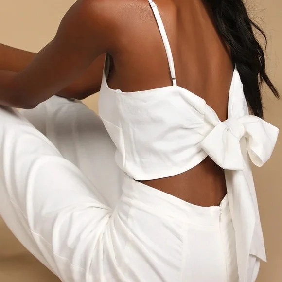 Lulu’s Keen on Confidence white tie-back wide leg jumpsuit size xsmall - Picture 2 of 4